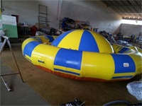 Inflatable Saturn Rocker with Stainless Steel Anchor Rings for Water Park / swimming pool / lake